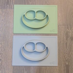 ezpz Happy Mat x 2 - 100% Silicone Suction Plates